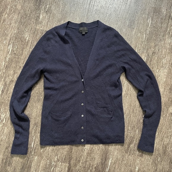 J.Crew Italian Cashmere Cardigan Sweater Women Small Navy Blue Classic Knit Flaw - Picture 1 of 8